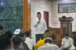 Gubernur Ansar Ajak Umat Ambil Hikmah Isra Mi’raj untuk Perkuat Iman dan Kepedulian Sosial